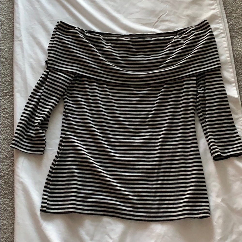 Black and white striped off the shoulder top!